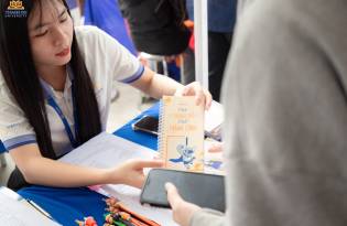 Nối tiếp hành trình hướng nghiệp cùng TDD tại THPT Hà Đông