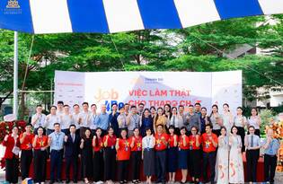 Từ giảng đường đến sự nghiệp: Thadoer sẵn sàng dựng xây Tổ Quốc