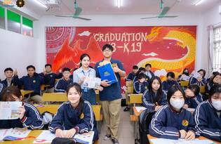 KHỞI ĐỘNG HÀNH TRÌNH SCHOOL TOURS 2026 - ĐIỂM DỪNG CHÂN ĐẦU TIÊN TẠI TRƯỜNG THPT VIỆT HOÀNG